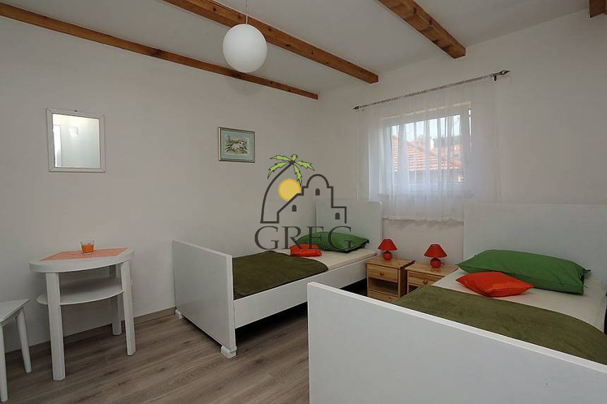 Croatia, Island of Brač,  - Apartment building, for sale