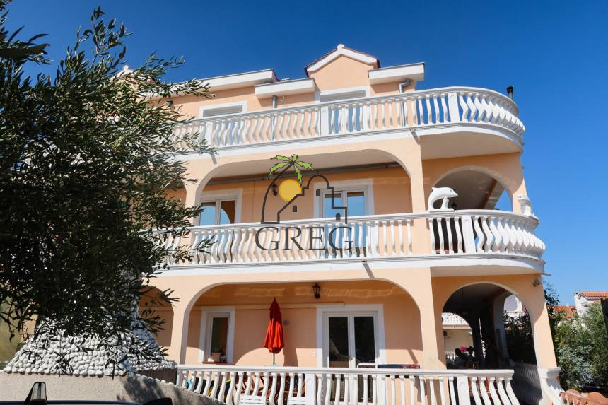 Chorwacja, Dalmacja Północna, Vodice - Apartamentowiec, na sprzedaż