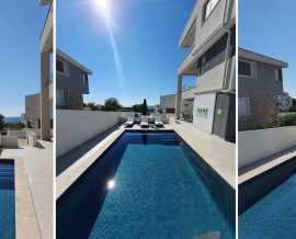 Croatia, Island of Pag, Novalja - Apartment, for sale