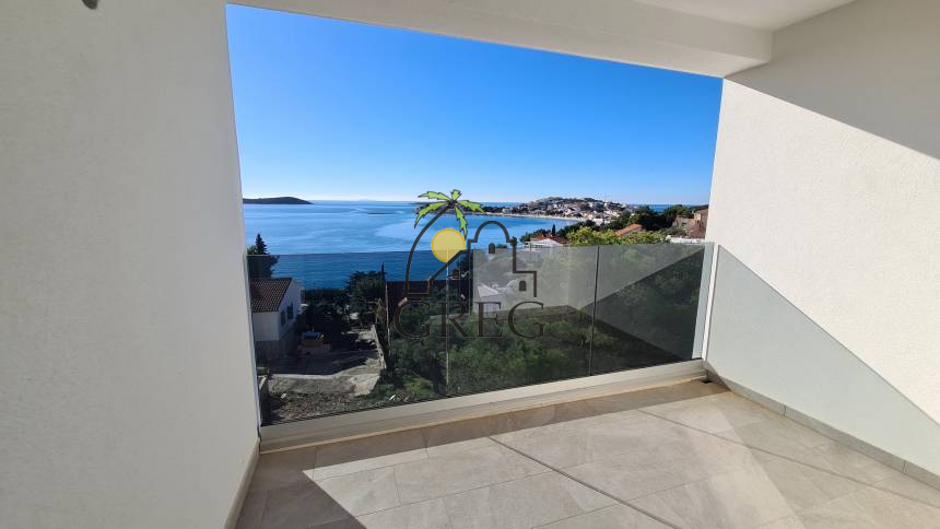 Croatia, Middle Dalmatia,  - Apartment, for sale