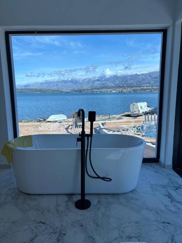 Croatia, North Dalmatia,  - House, for sale