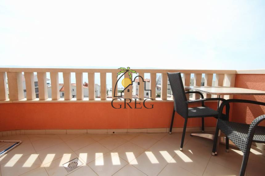 Croatia, Middle Dalmatia, Dugi Rat - Apartment, for sale