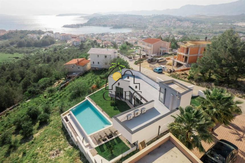 Croatia, Middle Dalmatia, Split - House, for sale